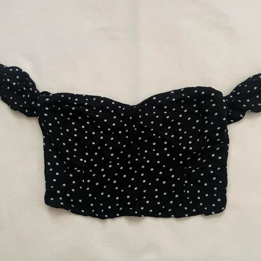 Abercrombie & Fitch Black and White Polka Dot Top